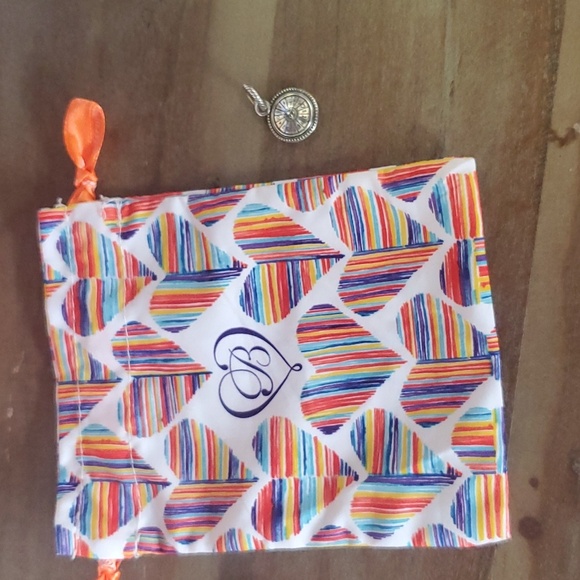 Brighton Viva Las Vegas charm & Dust bag - Picture 1 of 6